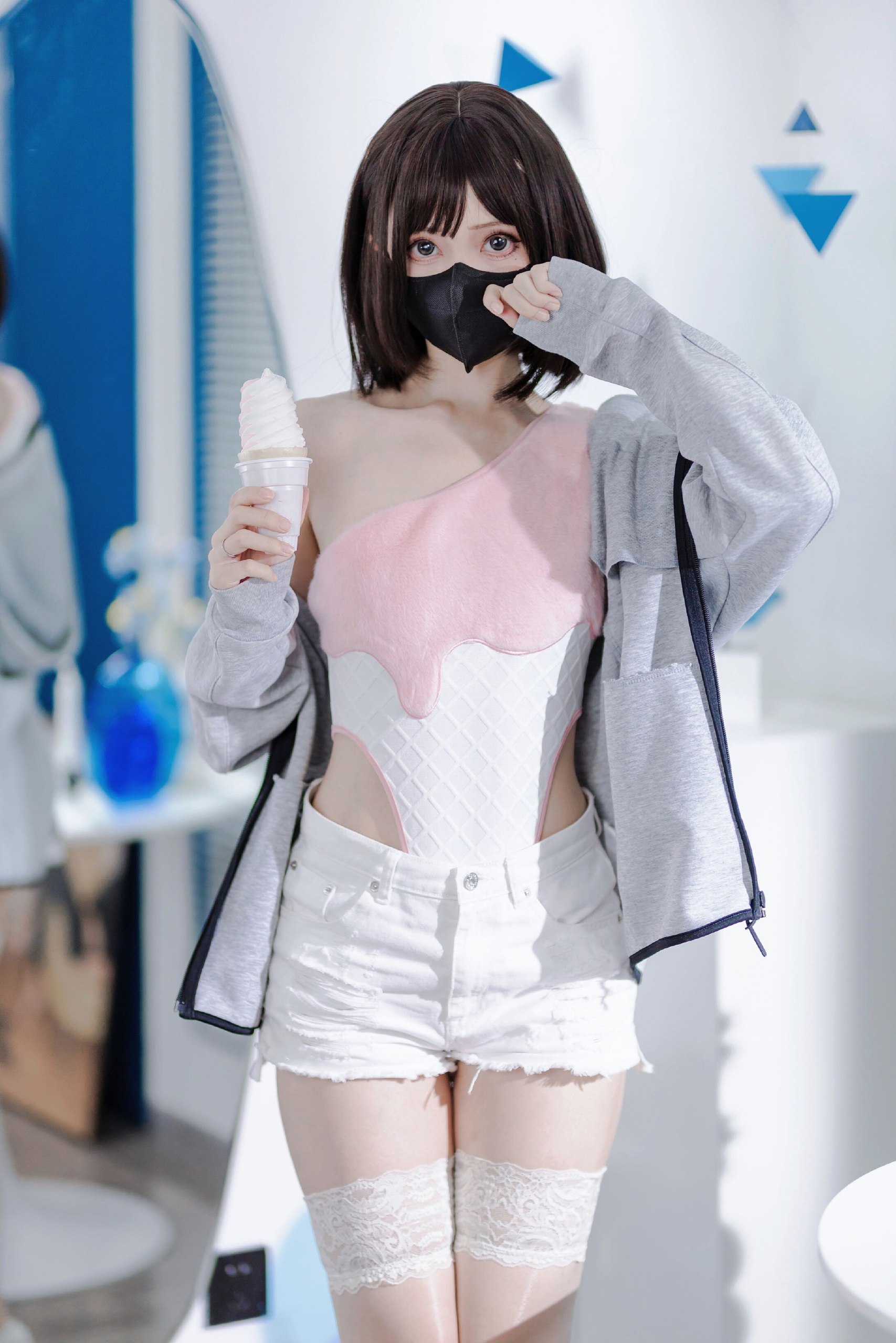 甜筒 [40P-262M]