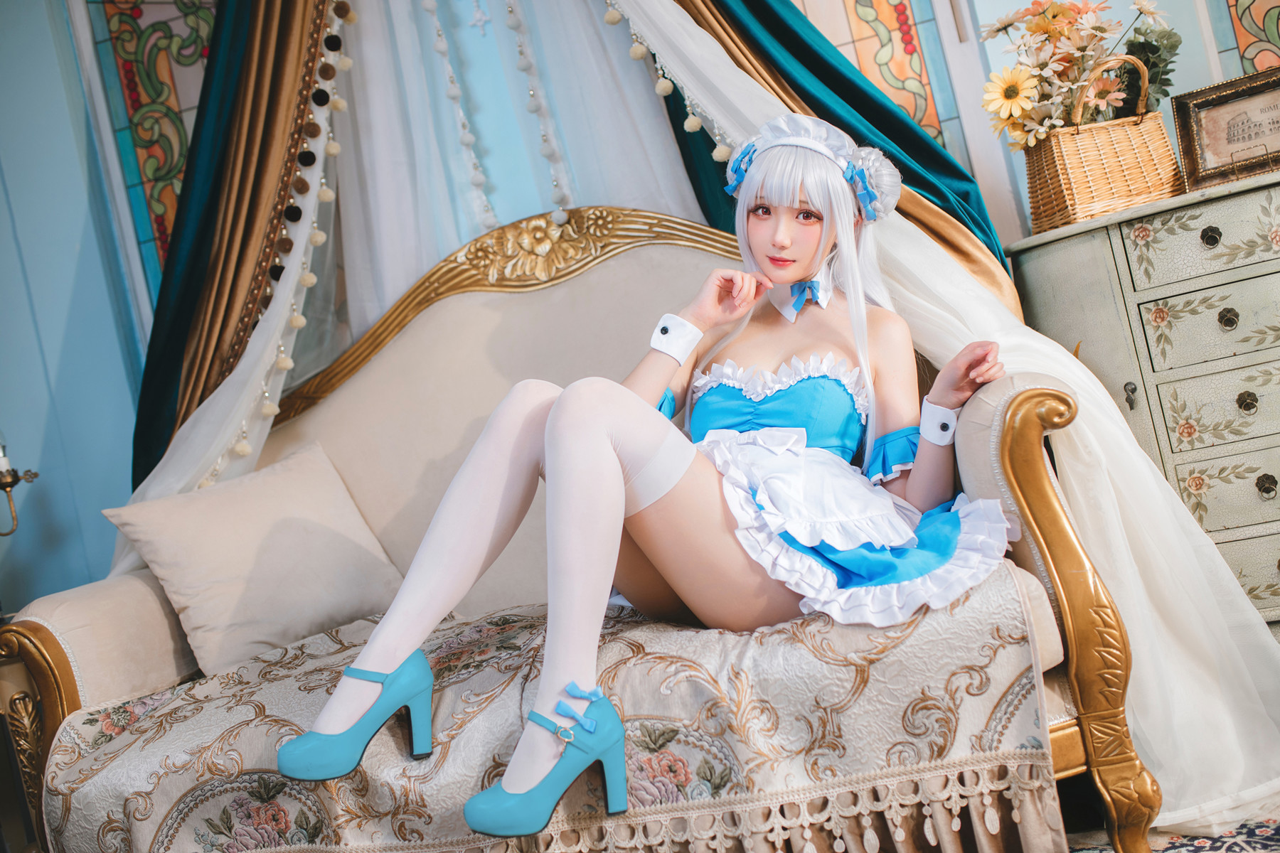 碧蓝航线 小天鹅女仆 写真集